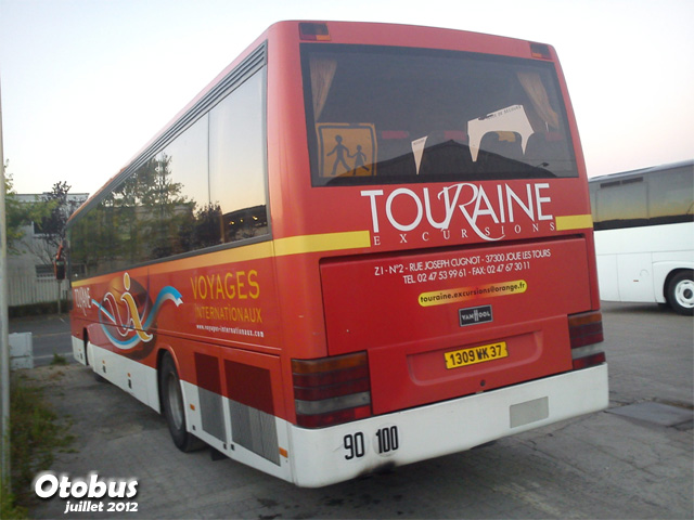 Vanhool T 915 - Touraine Exursion - Livrée Voyage internationnaux - Juillet 2012 - 8.jpg
